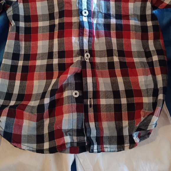 Tommy Hilfiger short set - Picture 2 of 4